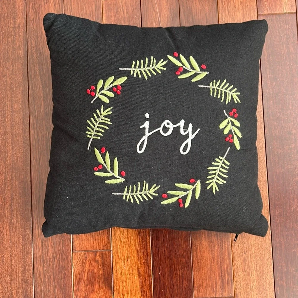 Primitives By Kathy Joy Pillow - Picture 2 of 5